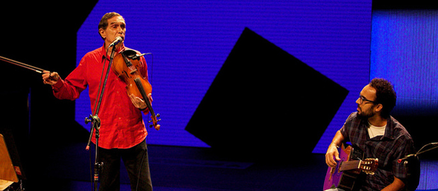 Transbordando coração, Jorge Mautner fecha com música a #ArenaNETmundial